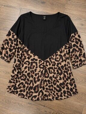 SHEIN Black and Leopard V-Panel Tunic Blouse